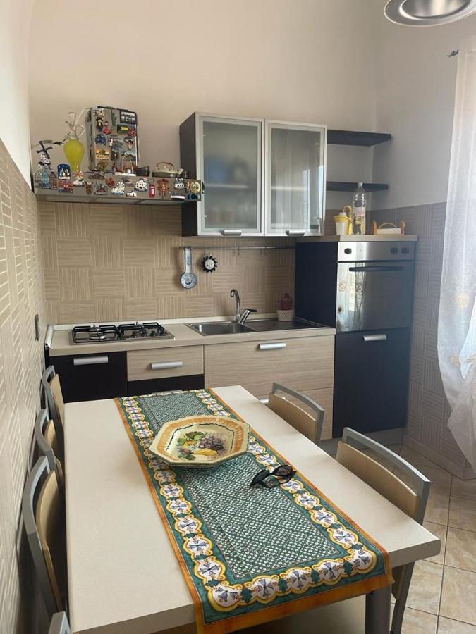 Garibaldi Suites & Apartments Catania Bagian luar foto