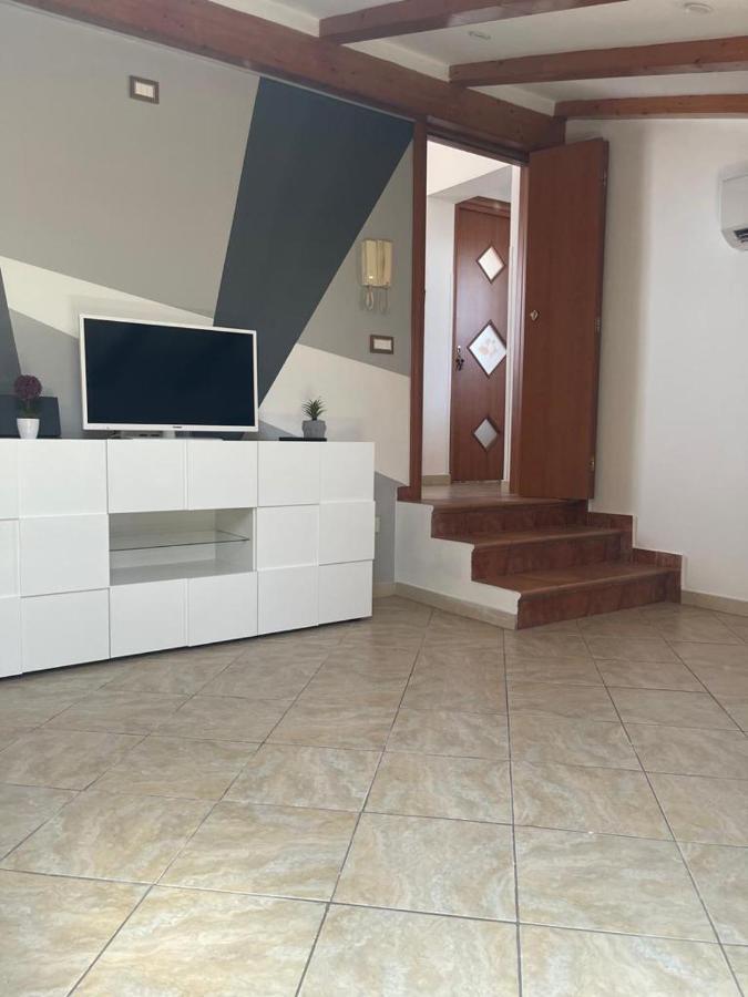 Garibaldi Suites & Apartments Catania Bagian luar foto