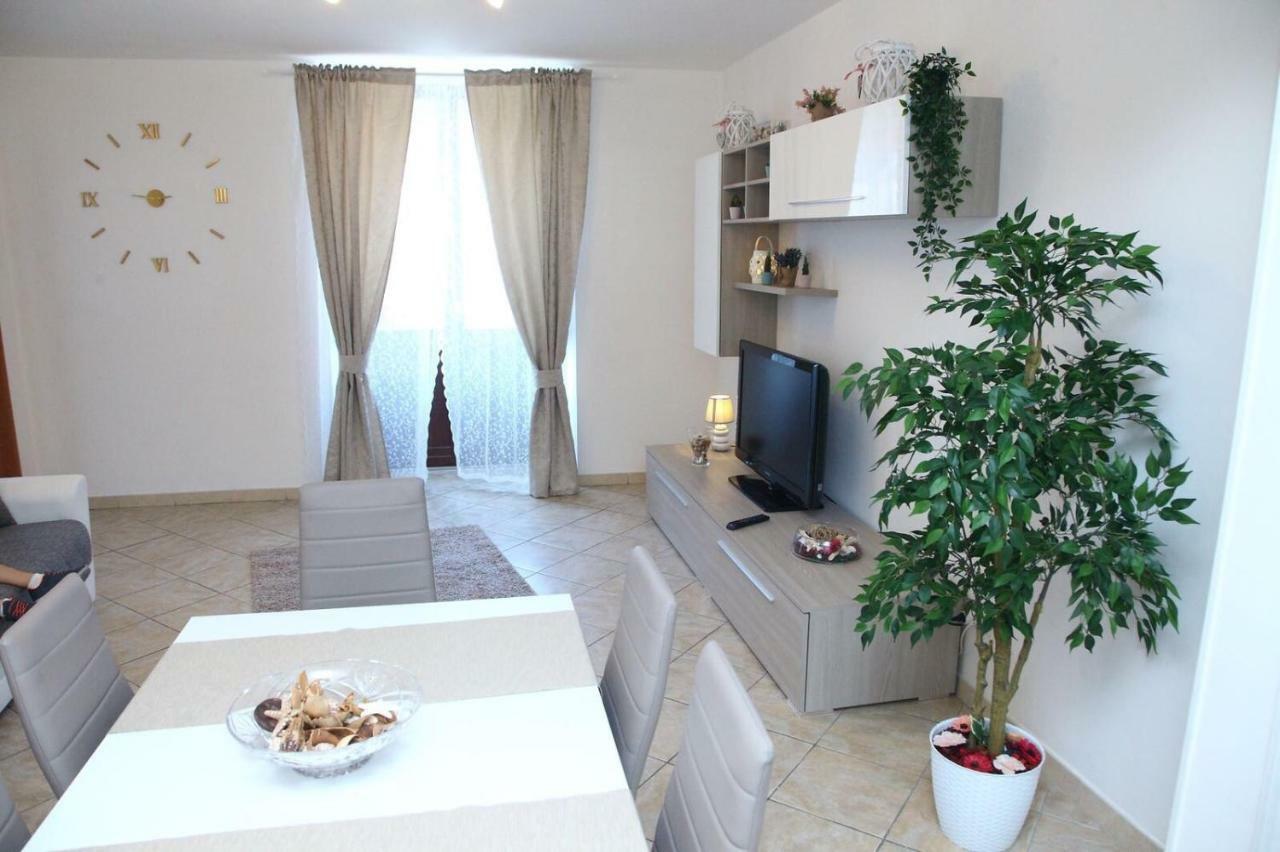 Garibaldi Suites & Apartments Catania Bagian luar foto